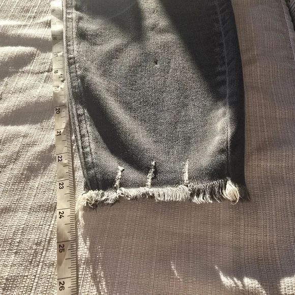 Maurices KanCan™ Black Wash Distressed Jeans – Size 18 - Picture 8 of 10